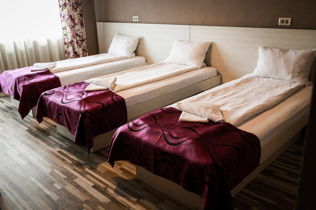 Pensiunea Oxana Lipova Chambre photo
